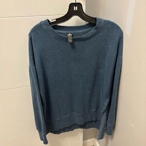 90 Degree Women’s Blue Long Sleeve Crewneck Sweatshirt Size M